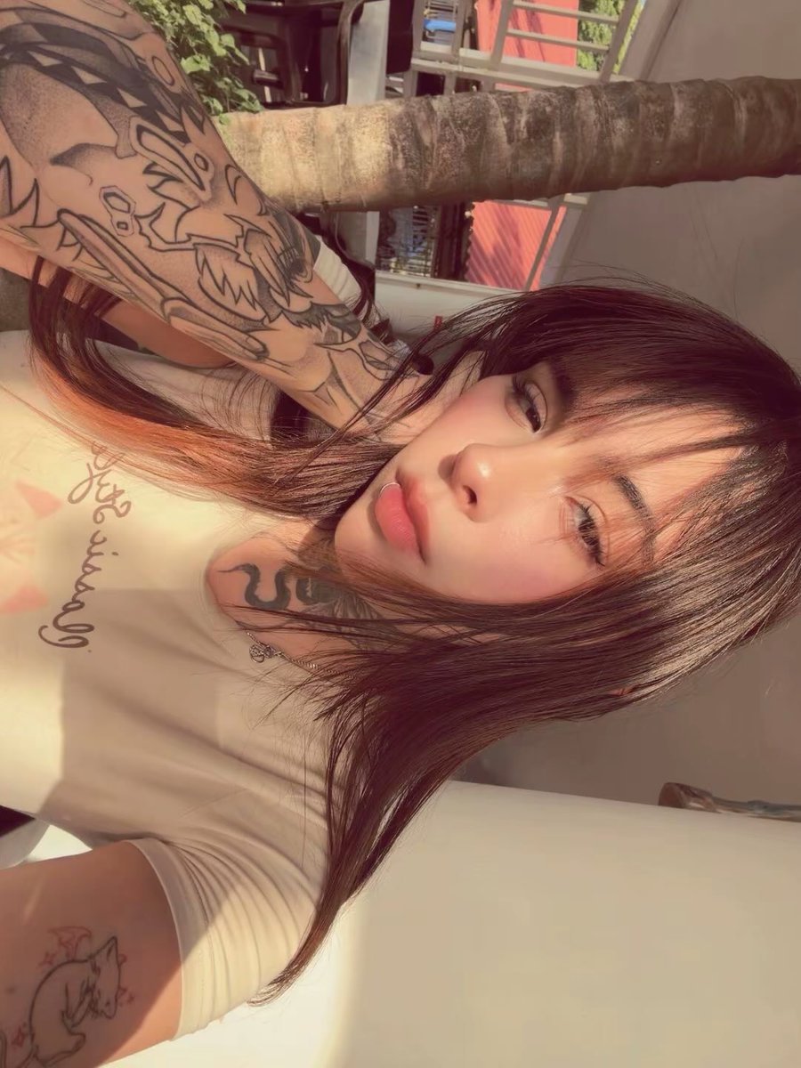 maixyami's tweet photo. Si miras mi foto y no me stalkeas estás cometiendo un crimen jajahjaja 😌🫡 https://t.co/Hp9CBOydR5