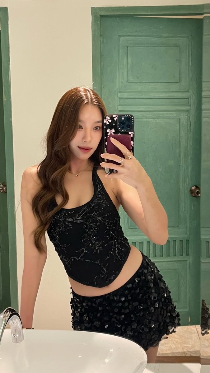 นฟ☕ ft.🎹🐱 tweet media