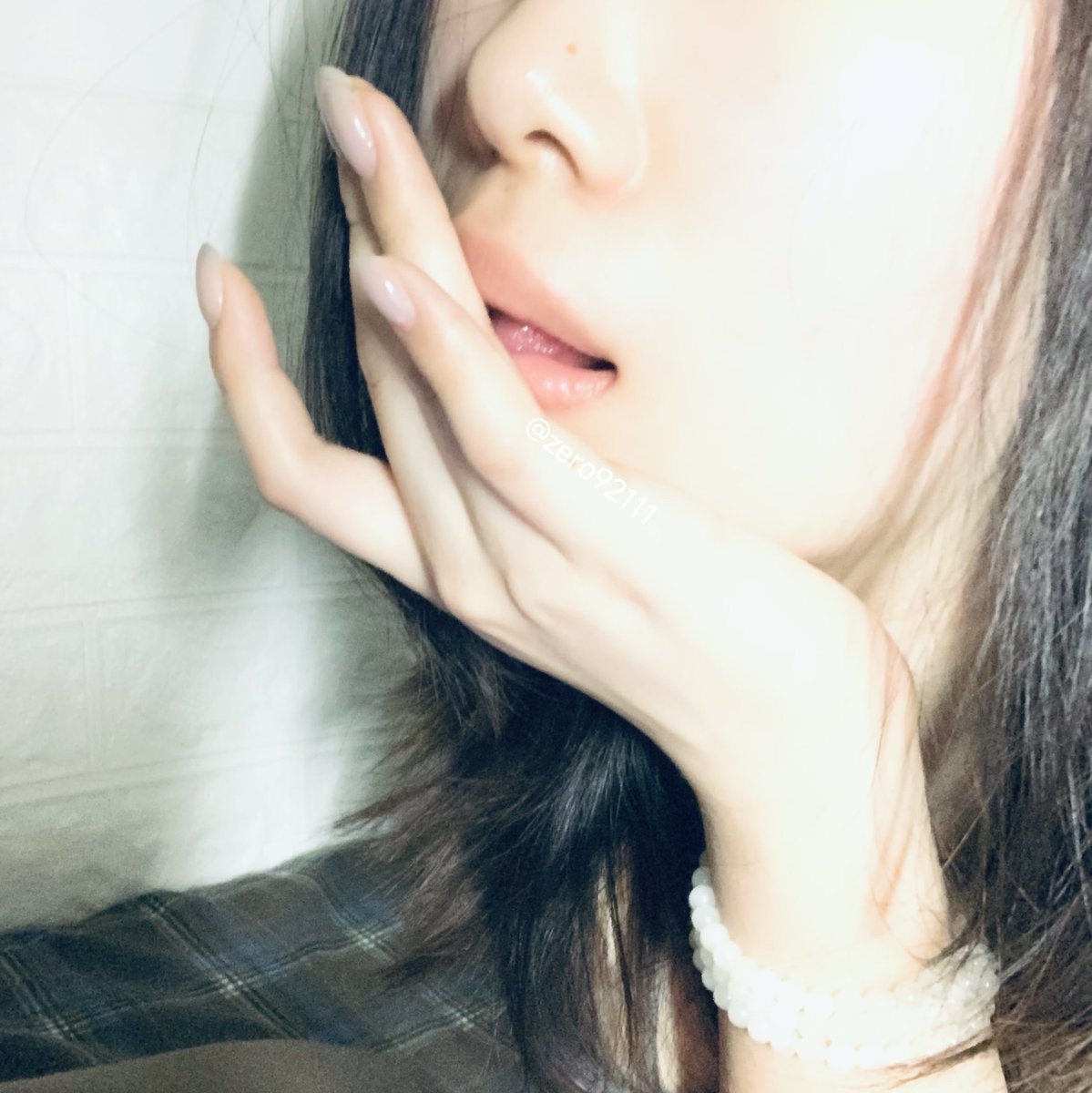 Zero92111's tweet photo. 有无人懂这个手🤤 https://t.co/wOX0wyygF4