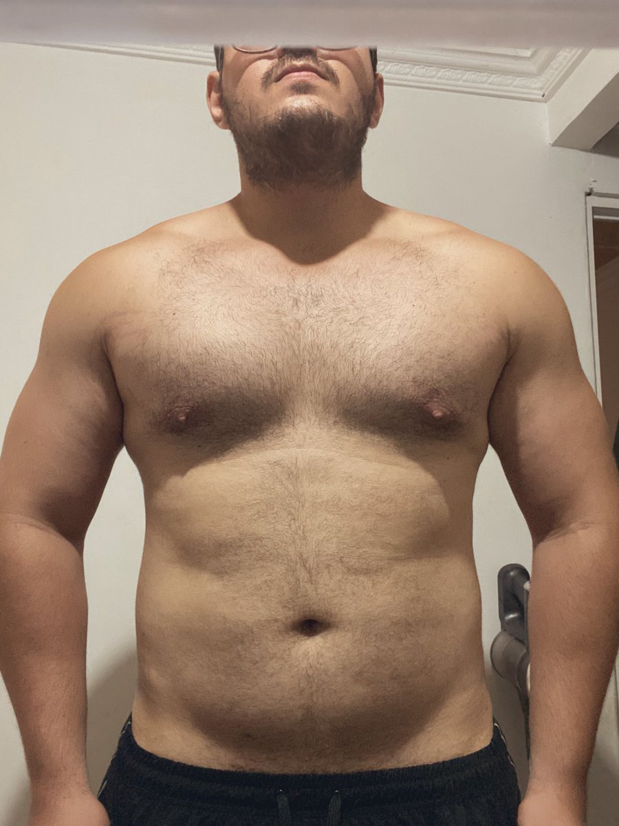 ErythDaniel's tweet photo. Vamos poco a poco llegando al prime #bearsgay #LGBTDOWN #gay #fitnesss https://t.co/ky2B1t451W