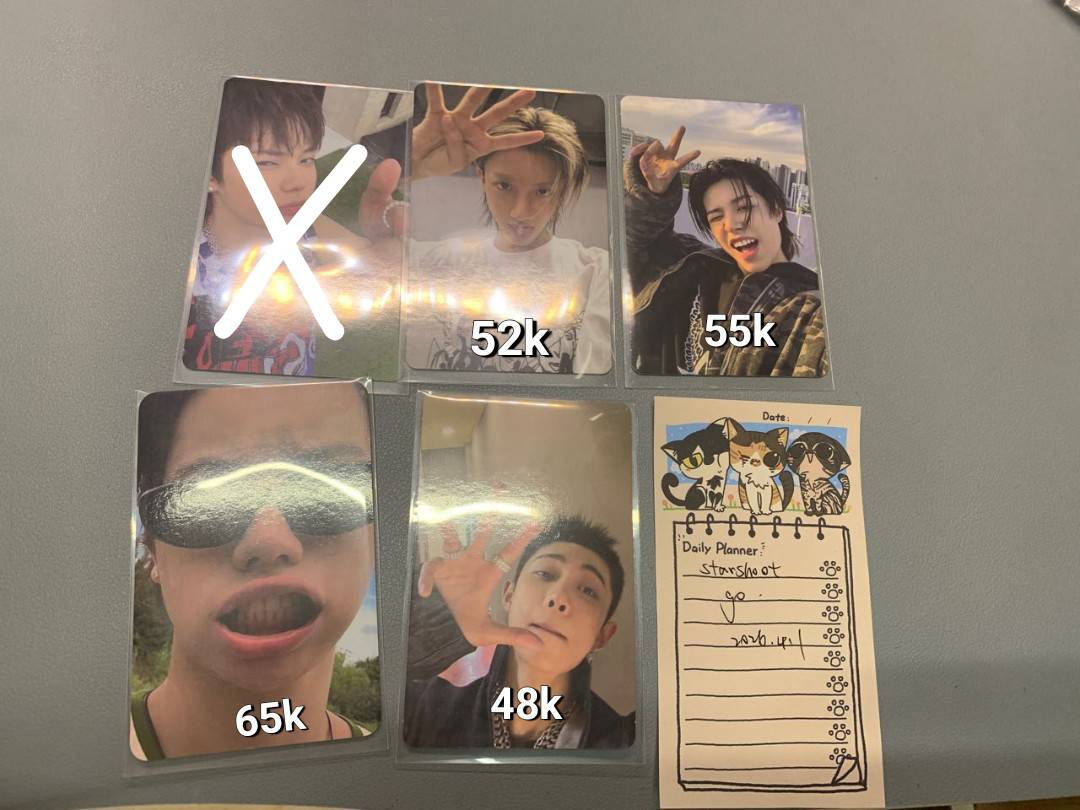 cartsharu's tweet photo. @cheeruberri yuk ada pc sticker https://t.co/tGUQZNxi9P