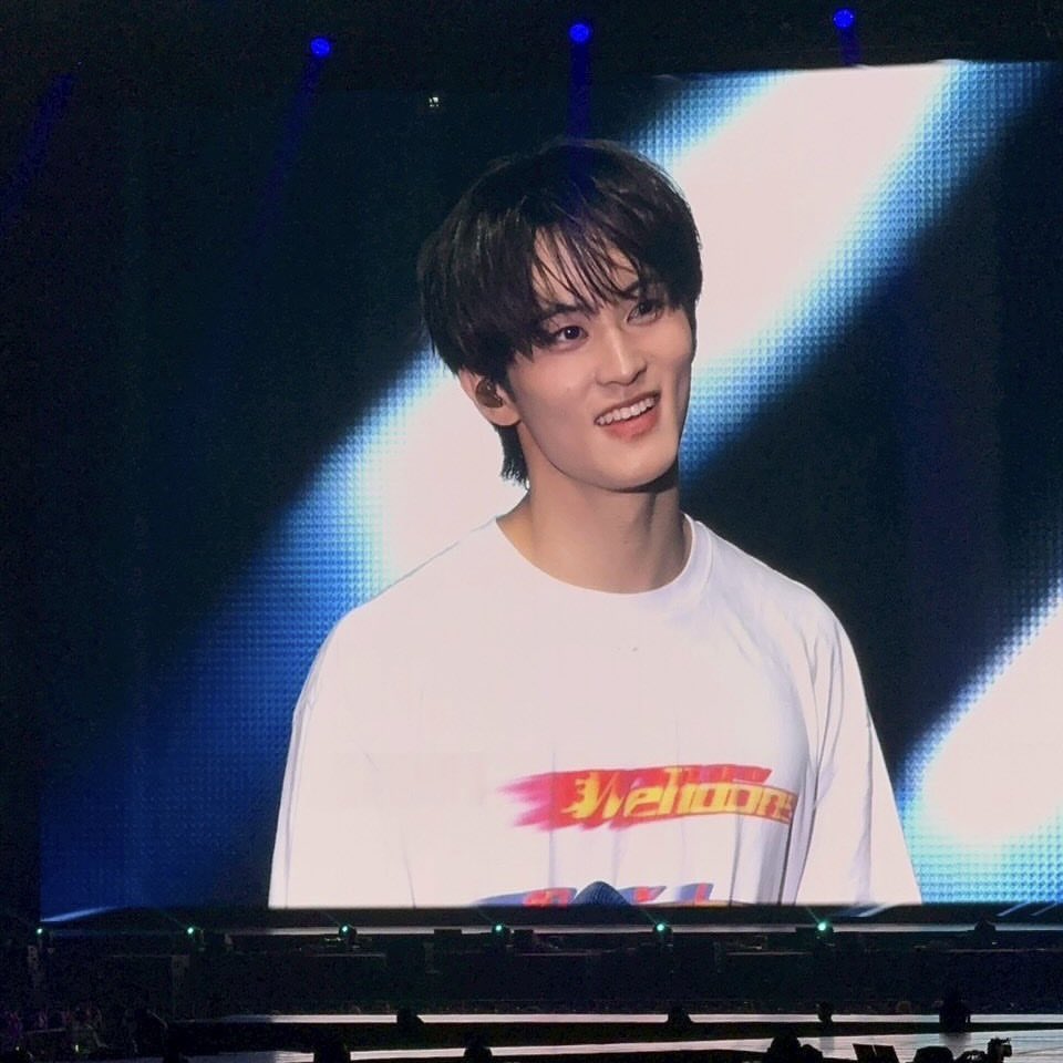 곰바리 tweet media