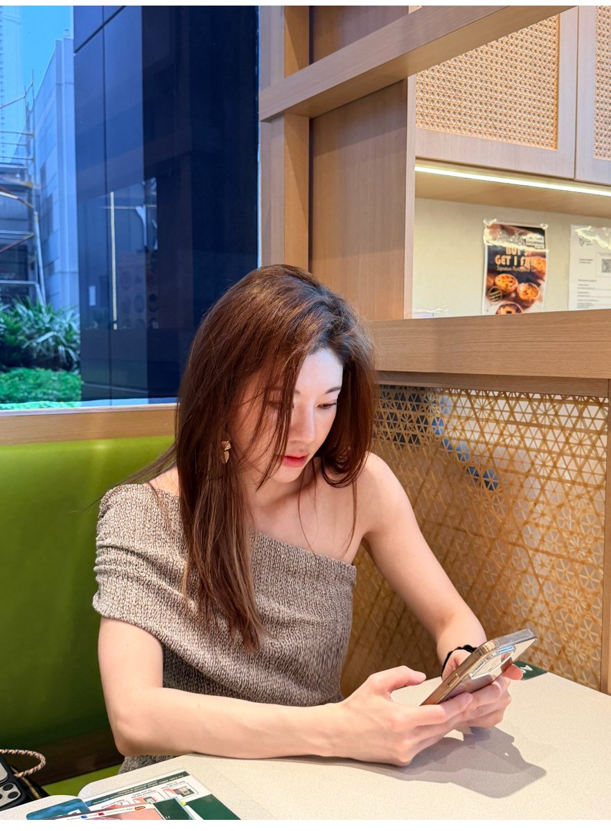 Jenniferlam｜请不要叫我J姐 tweet media