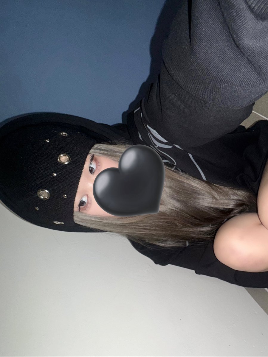 𖦹 ⋆ tweet media