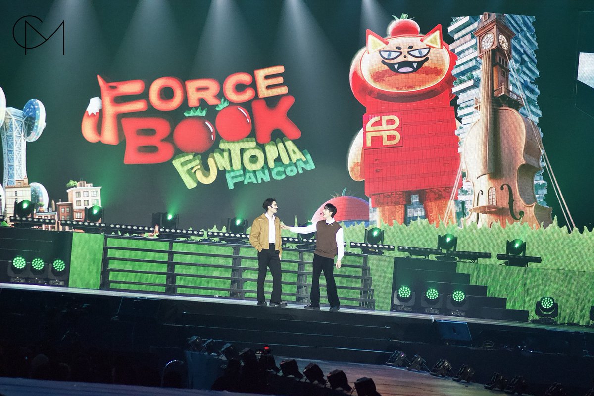 CM2 CONNECT tweet media