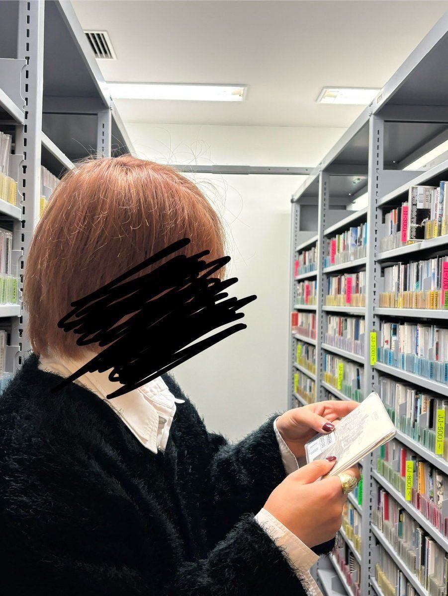 文(ぶん) tweet media