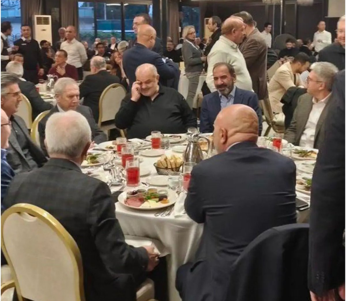 KRAL SAMİ YEN 👑 tweet media