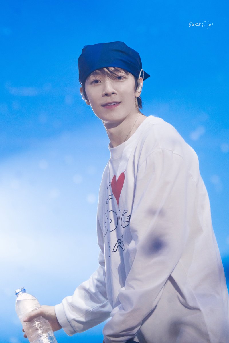 ✧⌯ 𝕤𝕫𝕖𝕜𝕚 tweet media