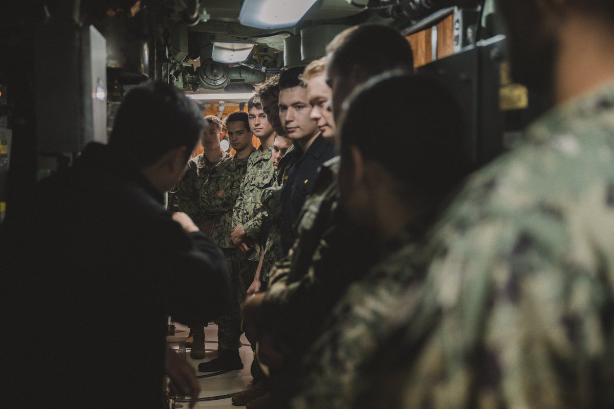 U.S. Naval Academy tweet media