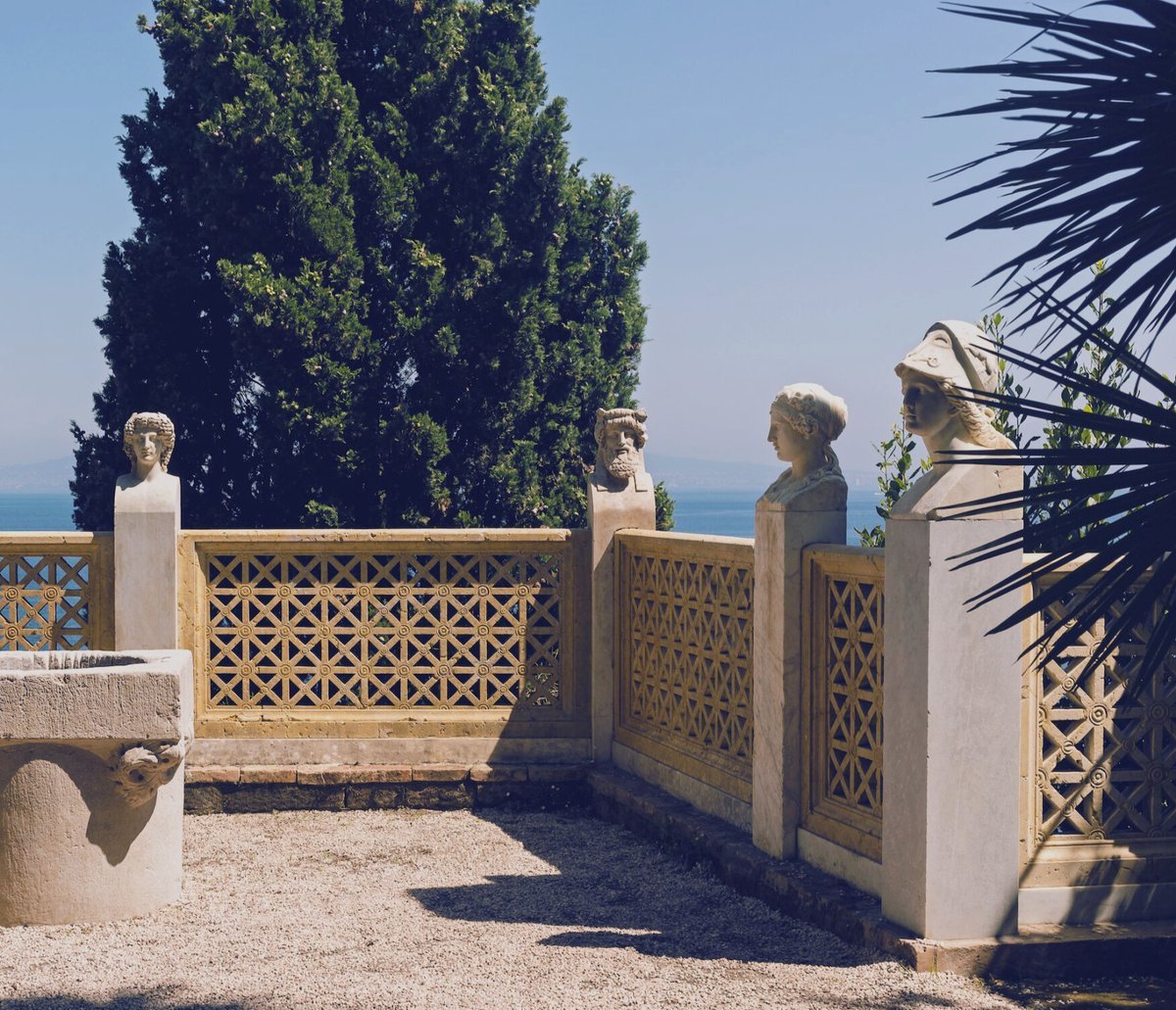 Hyperion tweet media