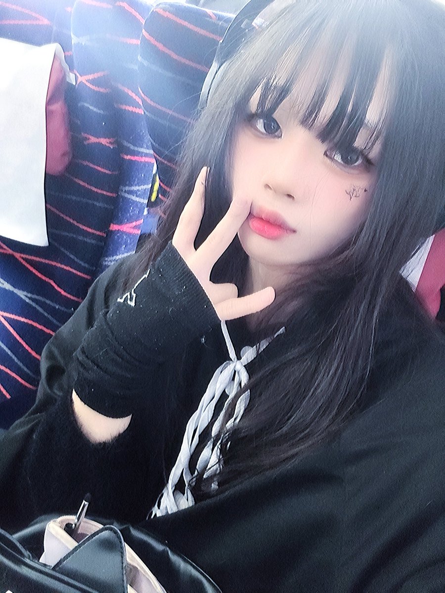 오네로아 tweet media