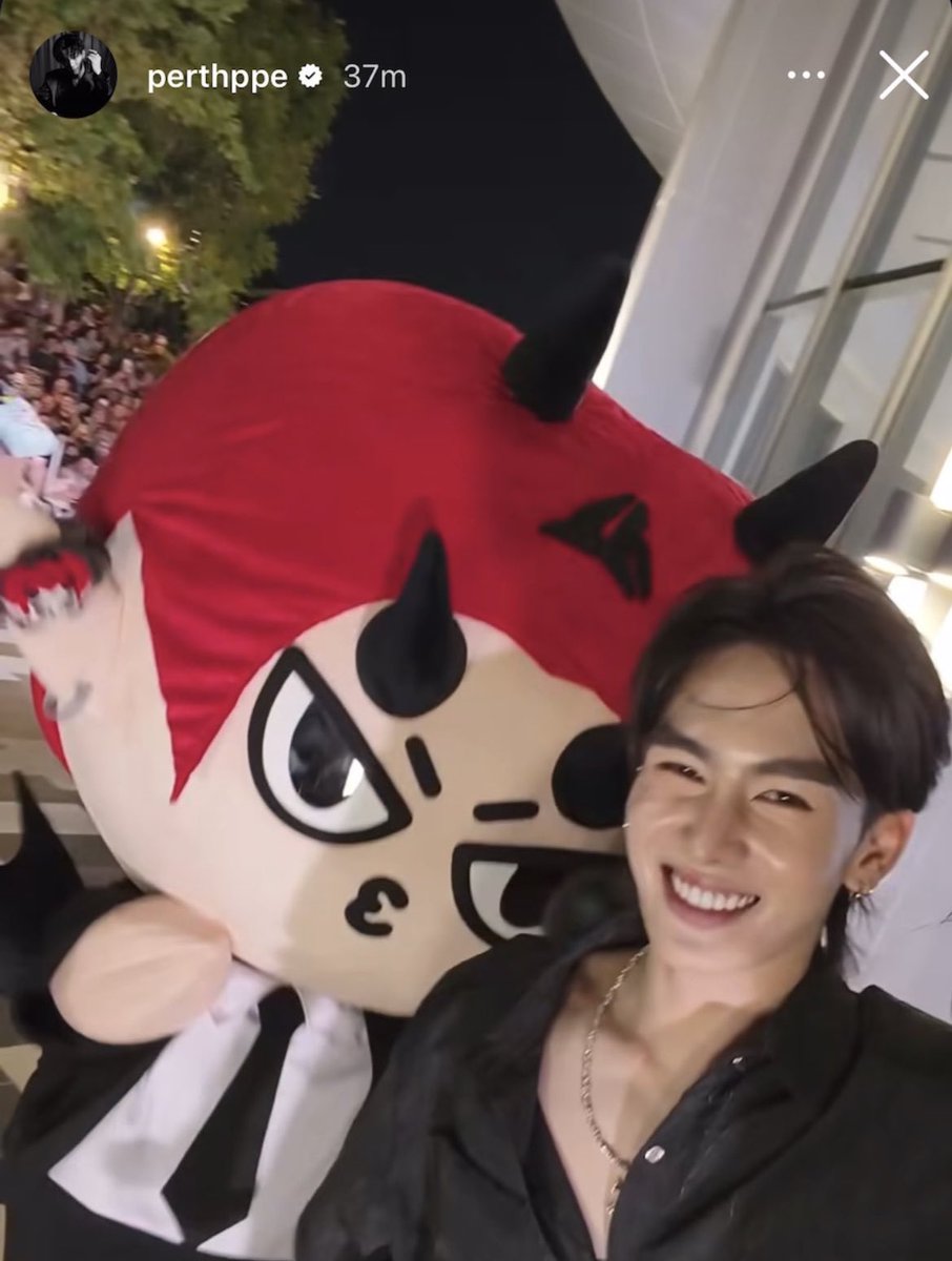 เดีย ❤️ tweet media