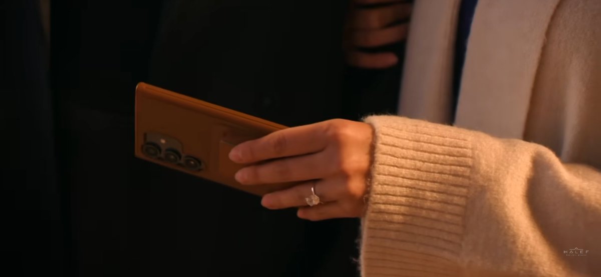 𝑩𝒆𝒍𝒍𝒆. tweet media