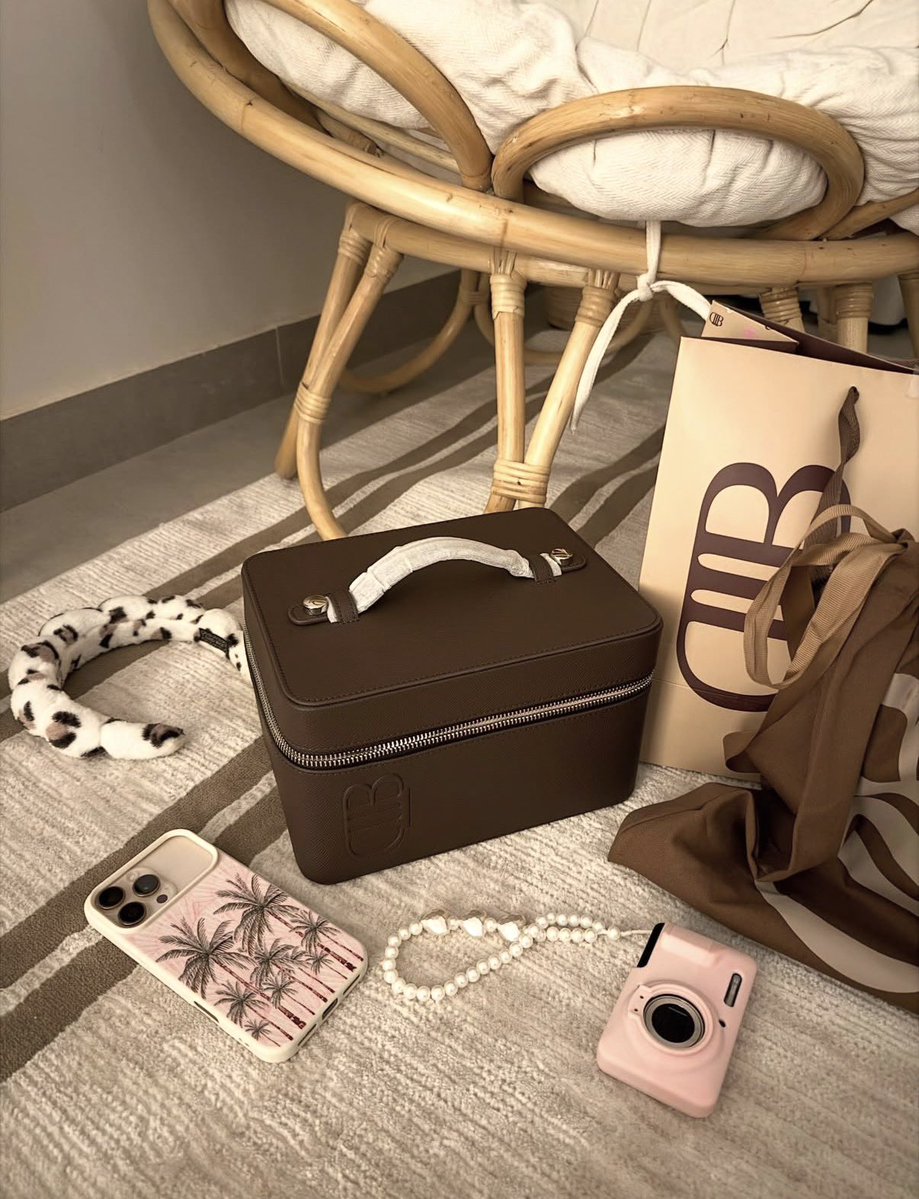 𝐿𝑒𝑛𝑎 ⭑ tweet media