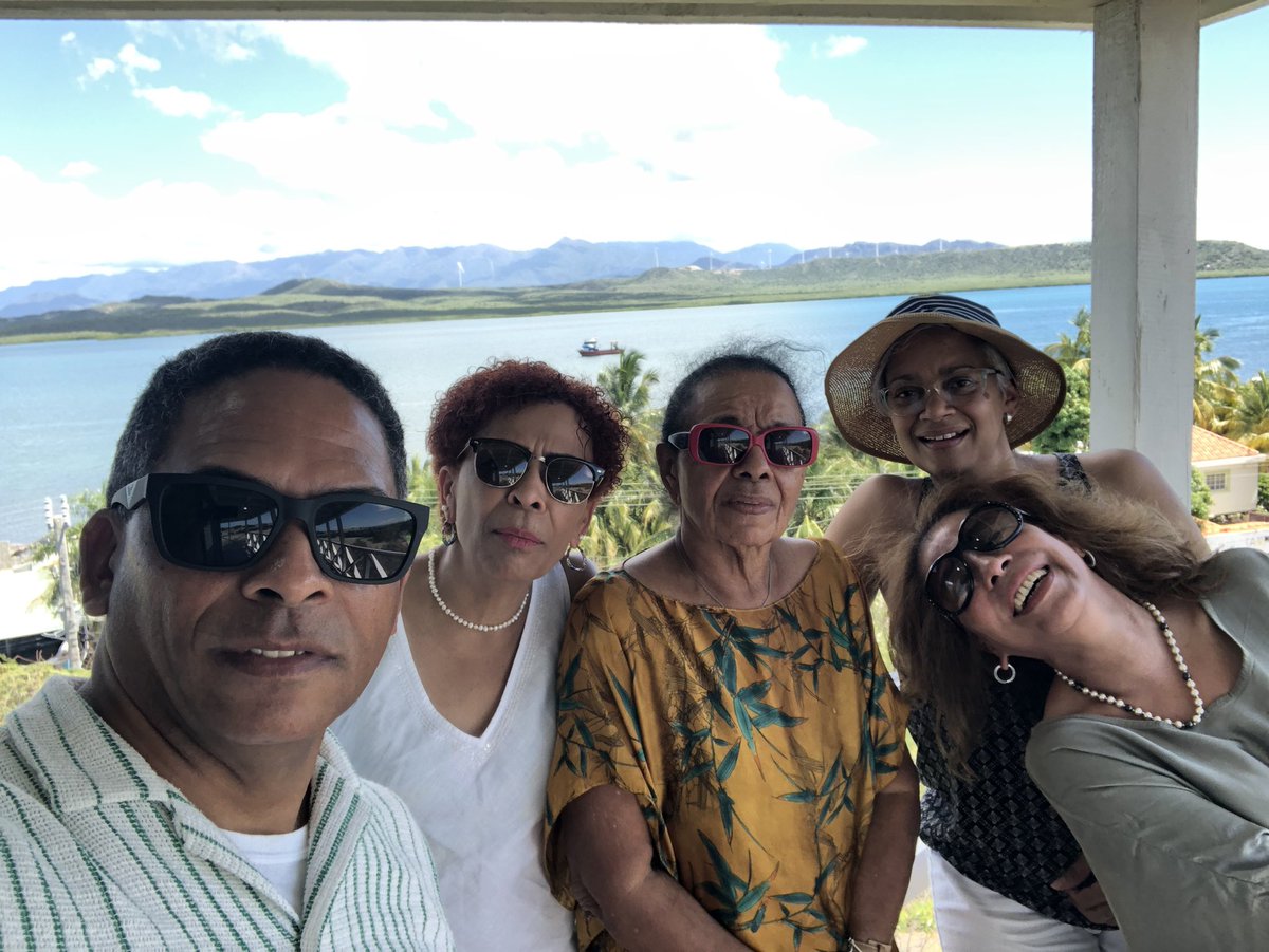 Ramon Revi tweet media