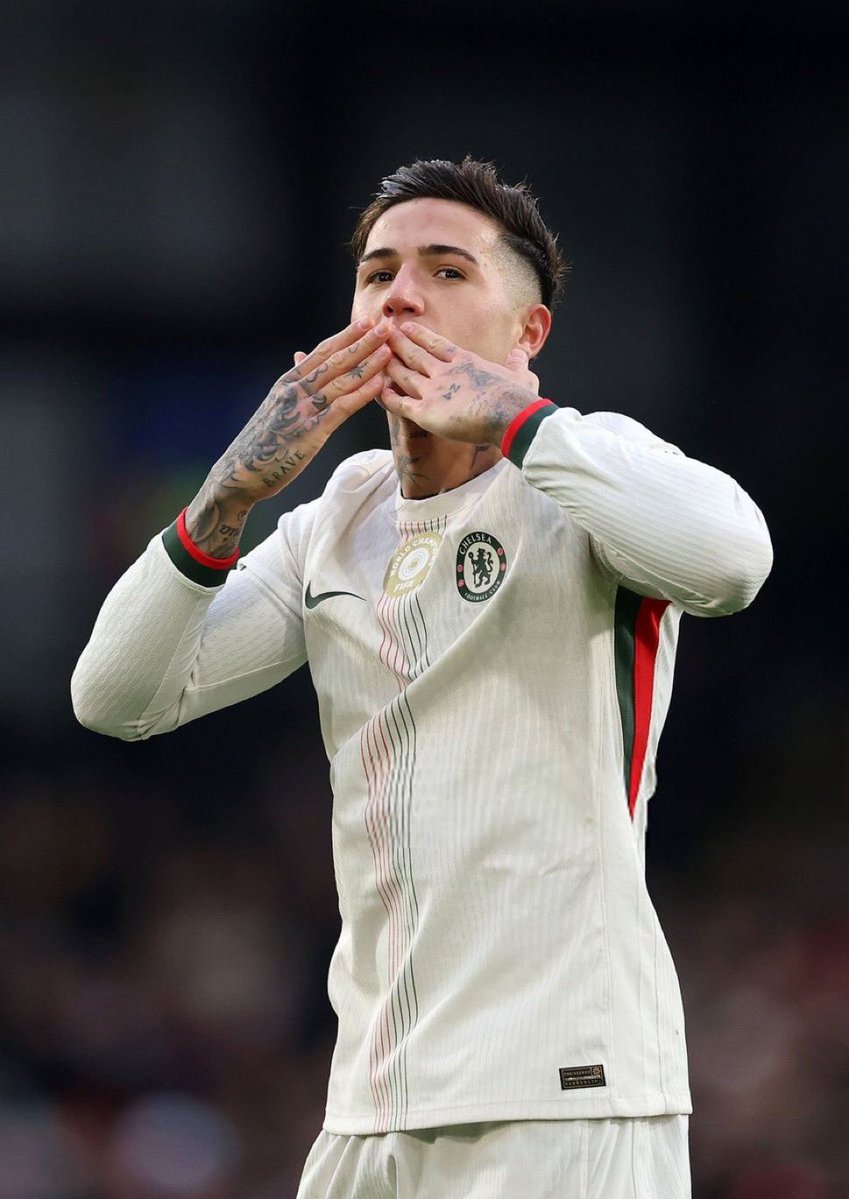 CAMPEÓN TROFEO DE CAMPEONES 🏆
ARGENTINIAN CHAMPION 🏆
RECOPA SUDAMERICANA WINNER 🏆
COPA SUDAMERICANA WINNER 🏆
PORTUGUESE CHAMPION 🏆
COPA AMÉRICA WINNER 🏆
WORLD CUP WINNER 🏆

CONFERENCE LEAGUE WINNER 🏆
FIFA CLUB WORLD CUP WINNER 🏆

Serial Winner say he no Dey see ambition