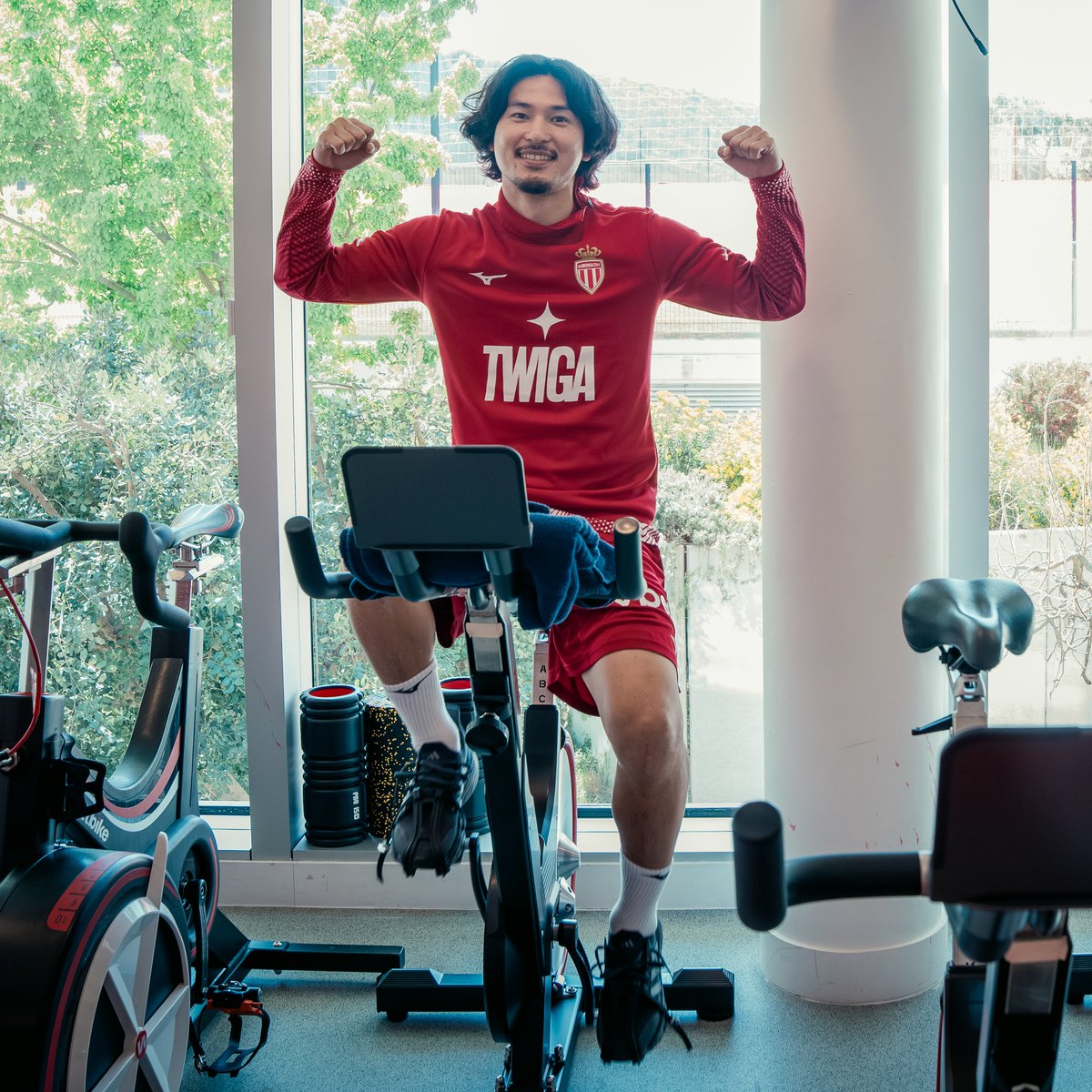 AS Monaco Español tweet media