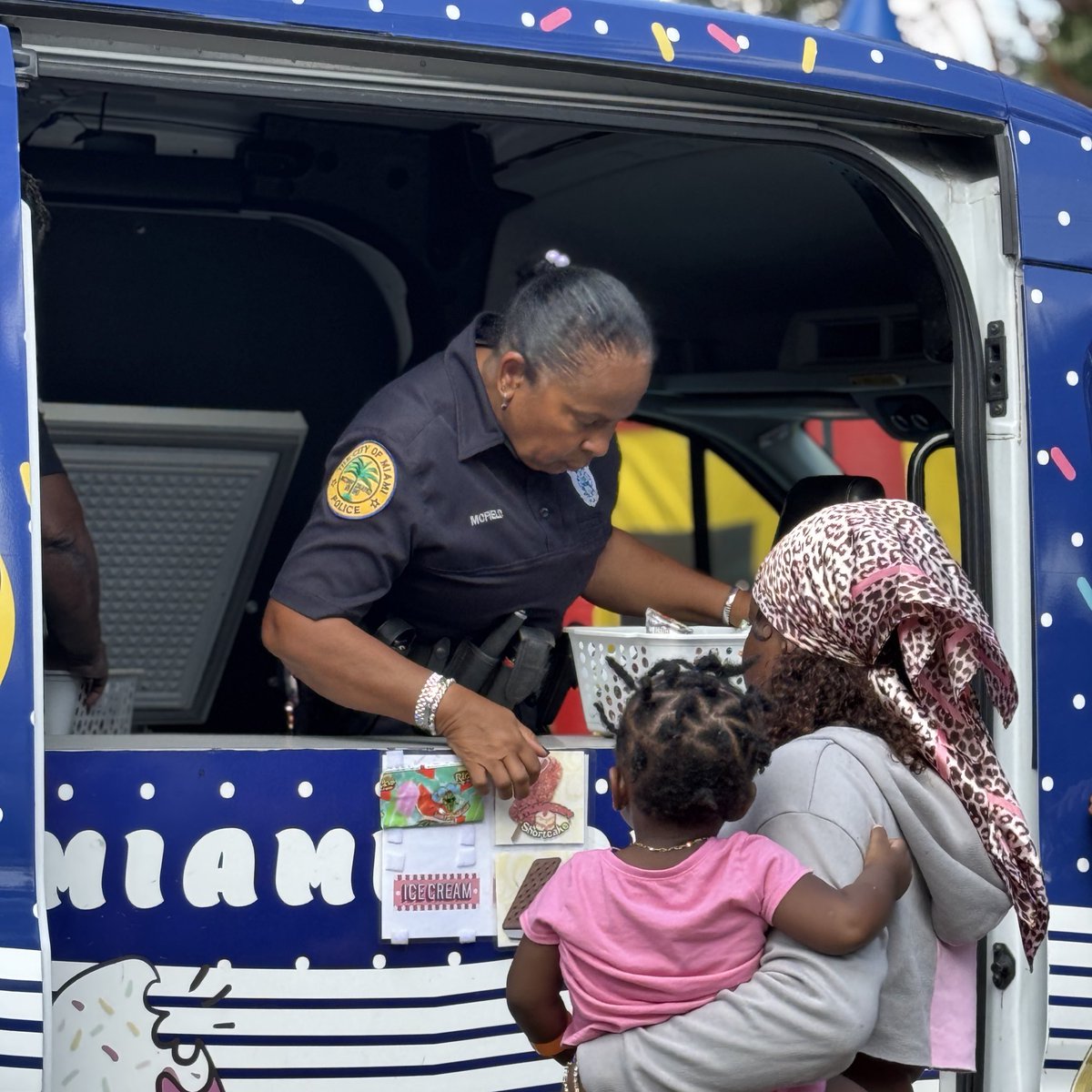 Miami PD tweet media