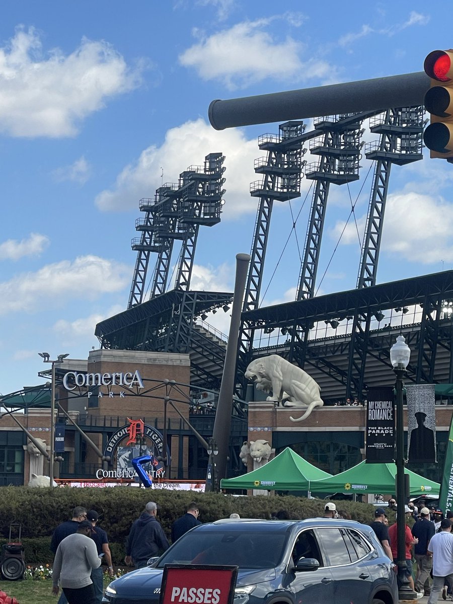 Light the Lamp tweet media