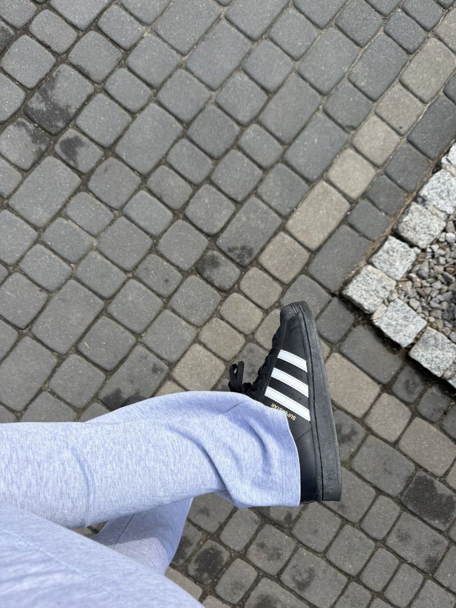 GODDESS DOMI tweet media