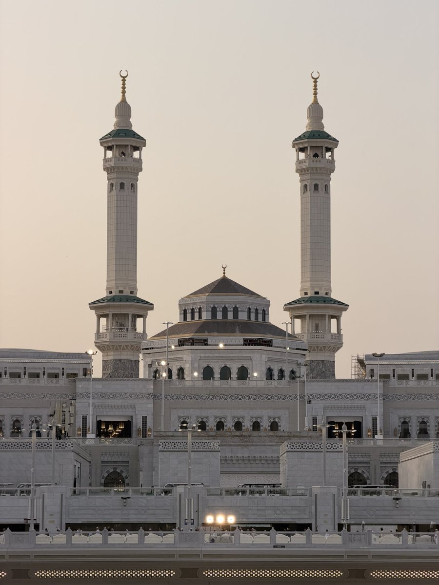 𝑴🕴🏽𓅓 tweet media