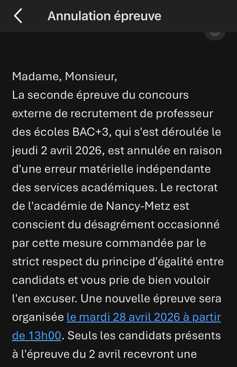 🍏 Du pognon pour les profs! 💰 tweet media