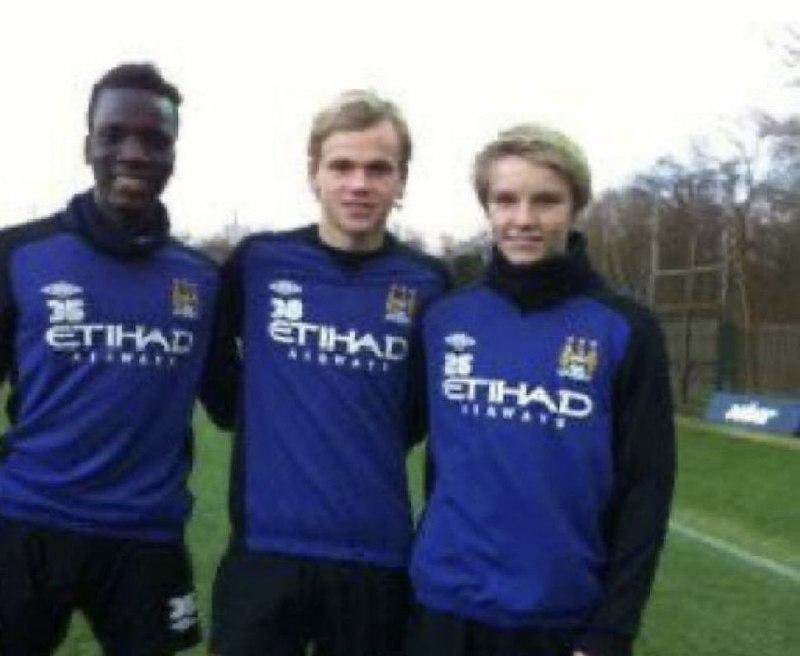 عبود tweet media