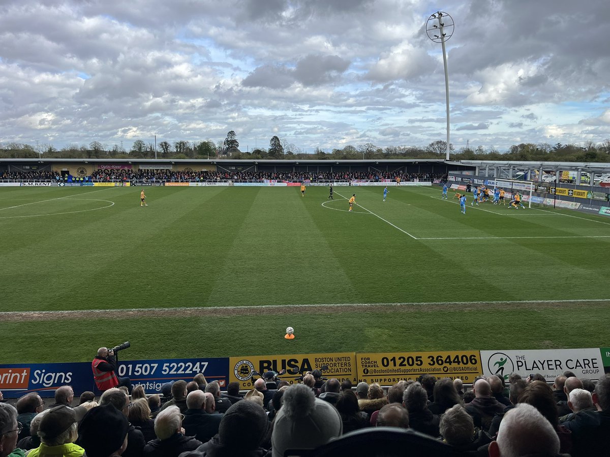 Christian James tweet media