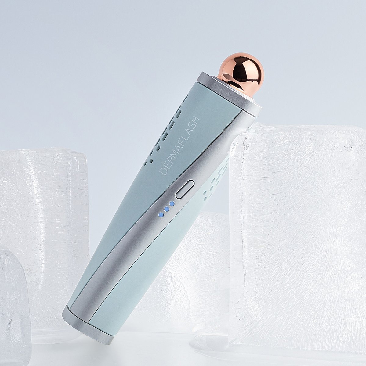 luxurylifestyle's tweet image. The First Patented Cooling Facial Massage Powered by Revolutionary SonicCool™ Technology luxurylifestyle.com/headlines/the-… #facial #esthetician #spa #medspa