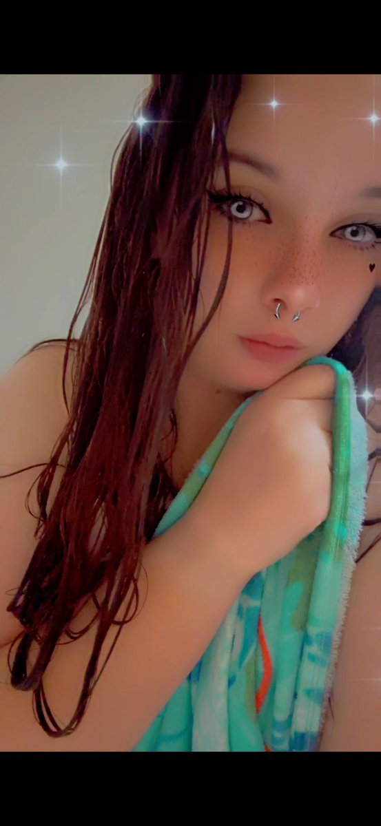 Barefoot Goddess 🎈AUGUST 18th🎊 tweet media