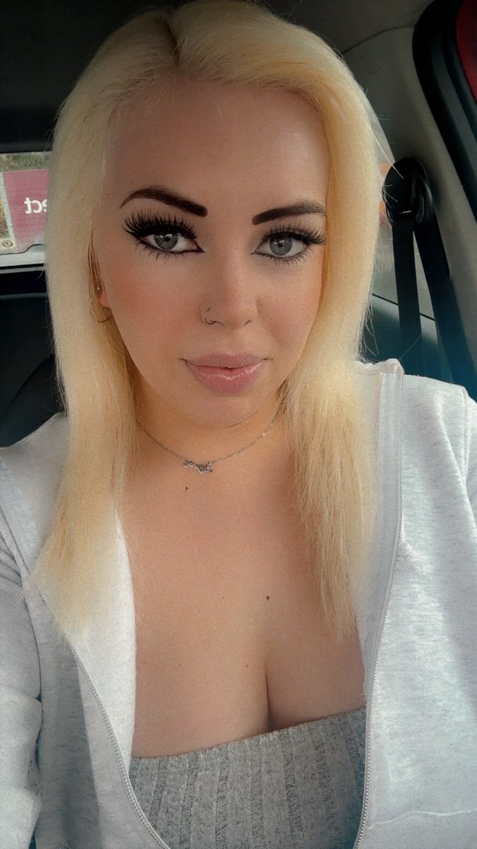 Queen Lolly 👸🏼 tweet media