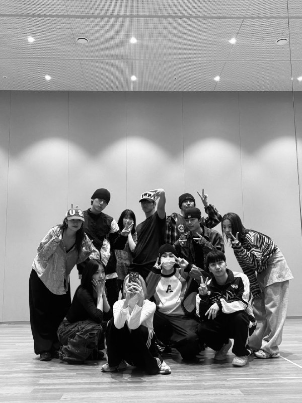 lcy11chaerish◡̈☁️🧛🏻‍♀️🦋🐻‍❄️🍒 tweet media