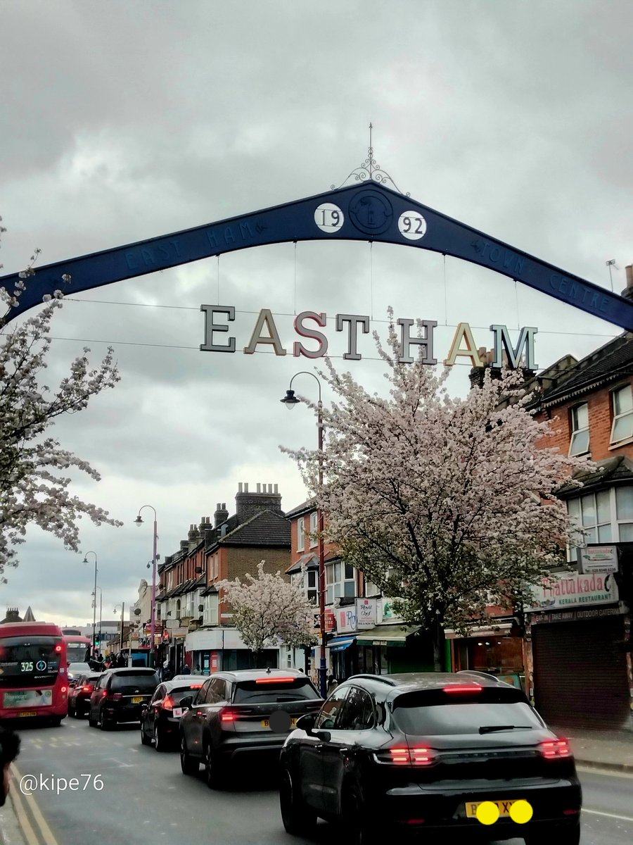 🇬🇳🇬🇧 Alhoussein Fadiga #Peace&Love tweet media