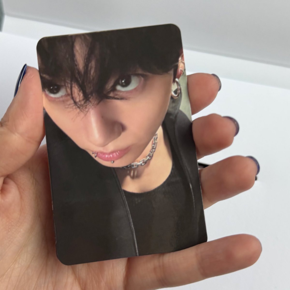 e. ⊙⊝⊜ tweet media