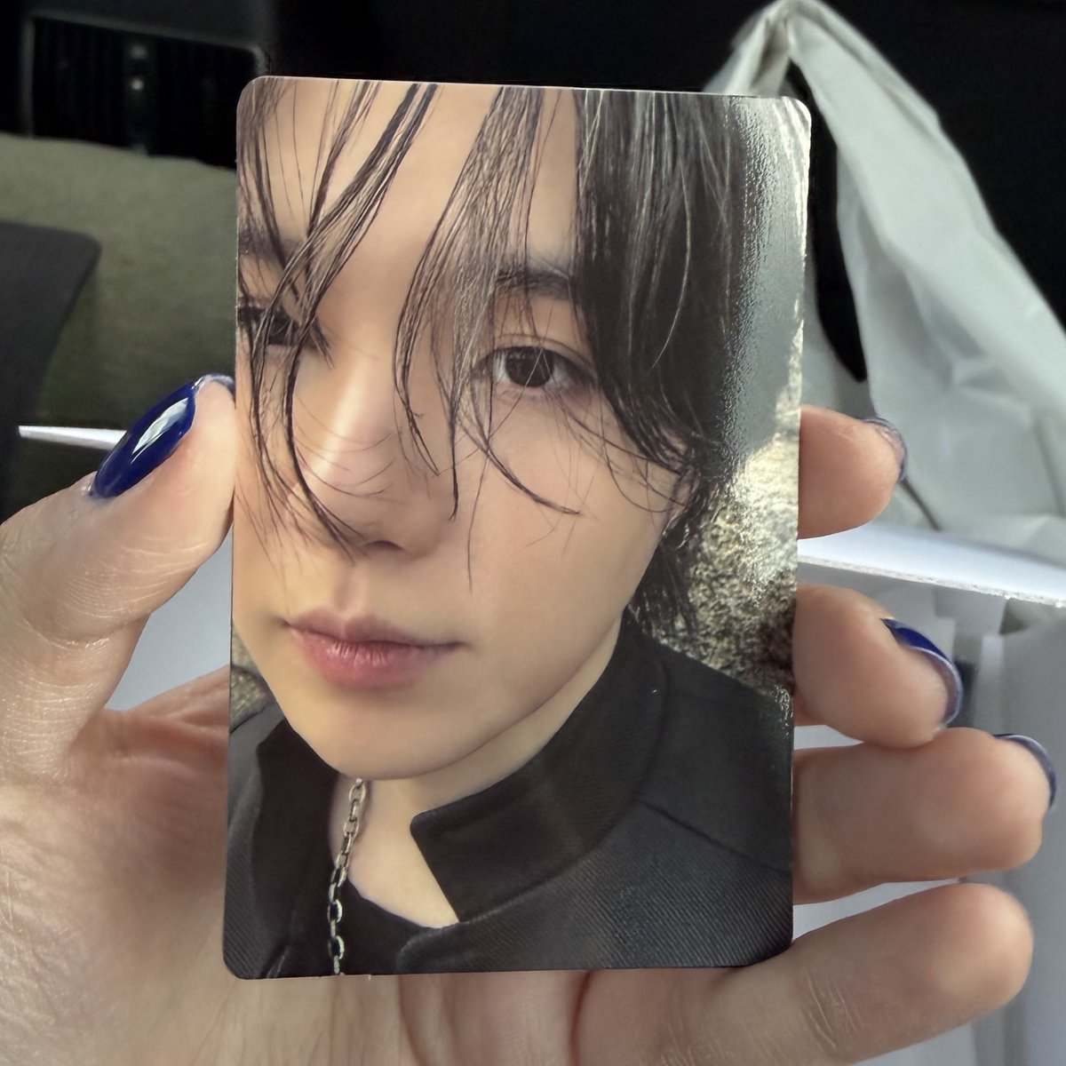 e. ⊙⊝⊜ tweet media