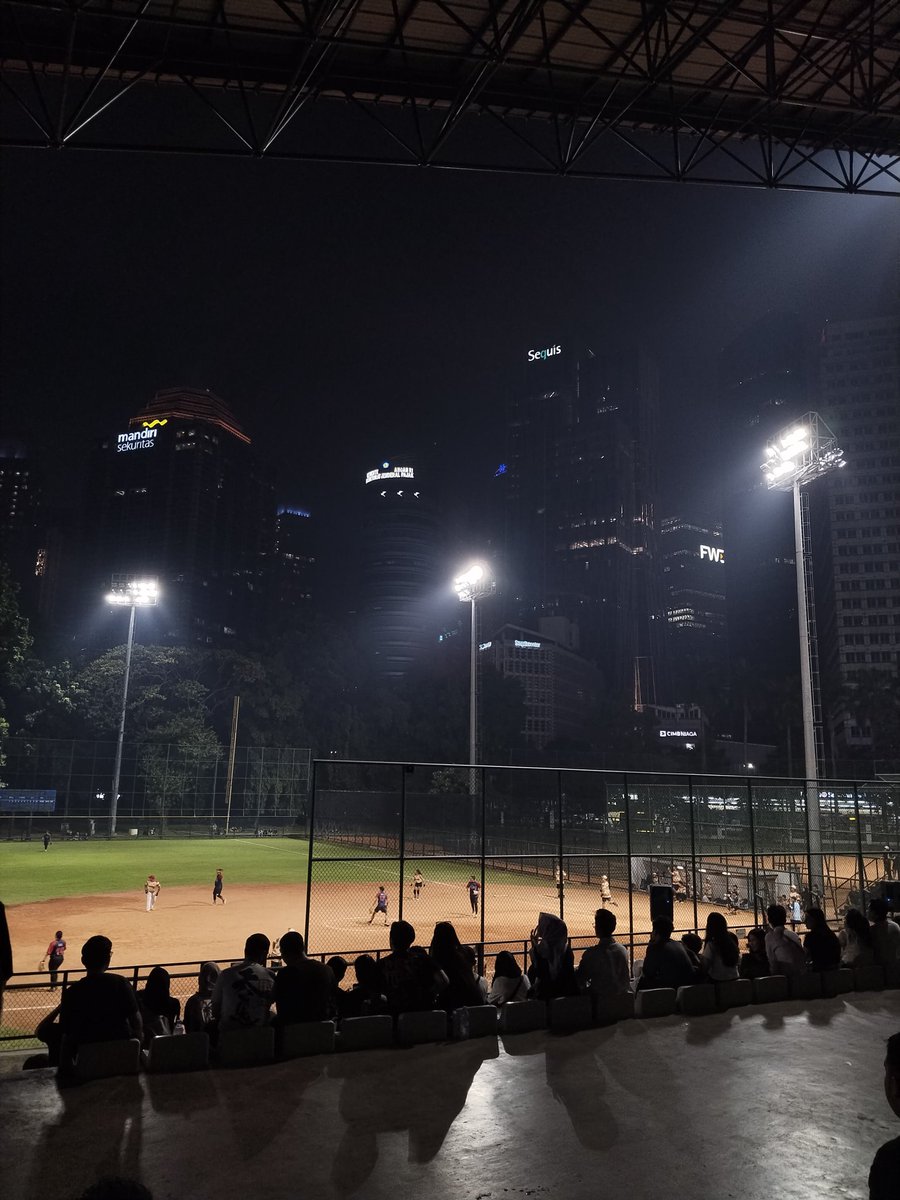 . • •claraaa࿐ tweet media