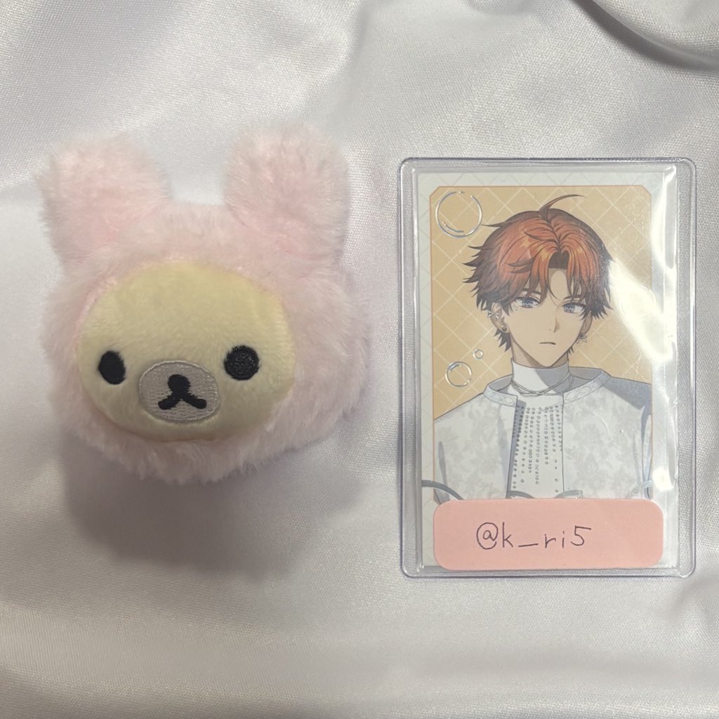 k___ri5's tweet photo. @K0ji31 はじめまして、夜分遅くに申し訳ございません、検索から失礼いたします。
当方画像のもの所持しております、名古屋手渡しにて交換していただくことは可能でしょうか？
ご検討よろしくお願いいたします。 https://t.co/1CW2ozwxmM