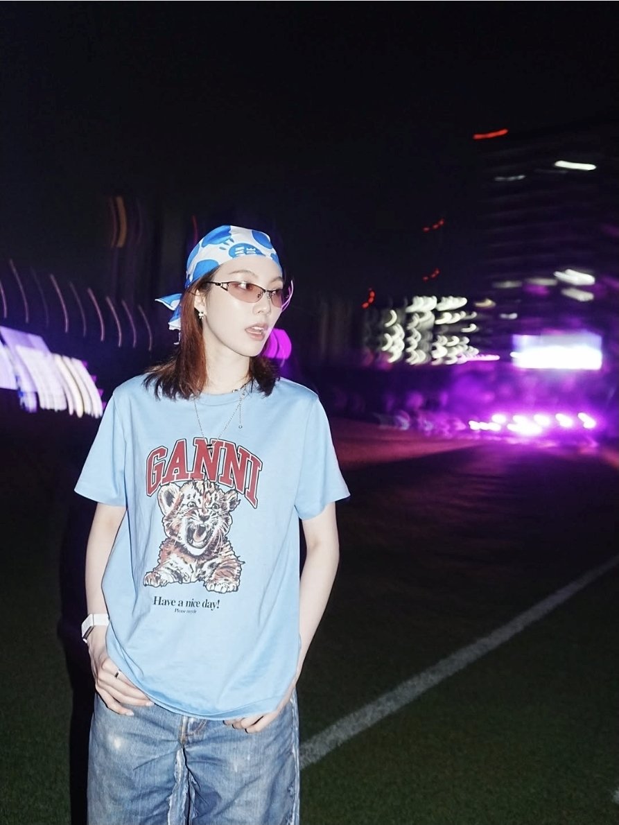 𝐌𝐨𝐨𝐧𝐥𝐢𝐠𝐡𝐭 พชรฐากูร tweet media