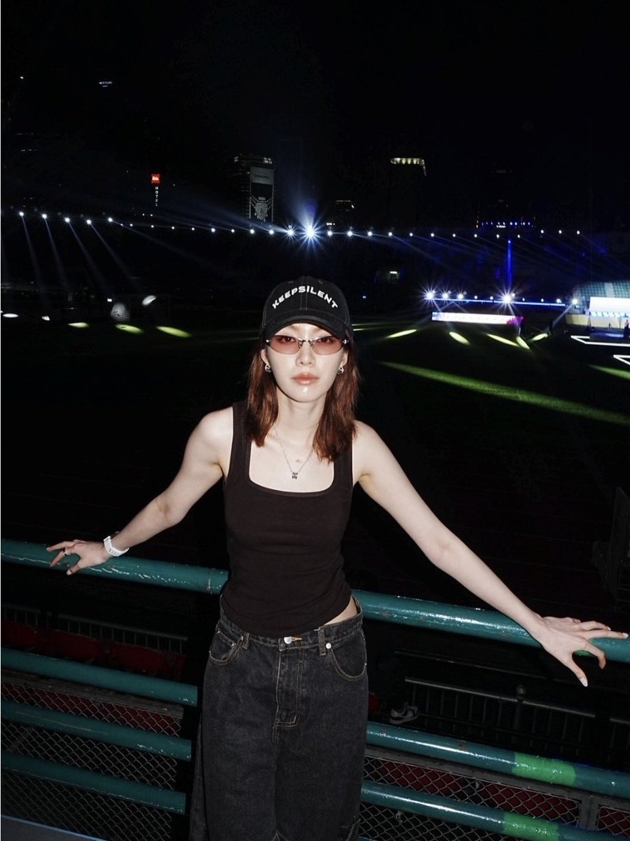 𝐌𝐨𝐨𝐧𝐥𝐢𝐠𝐡𝐭 พชรฐากูร tweet media