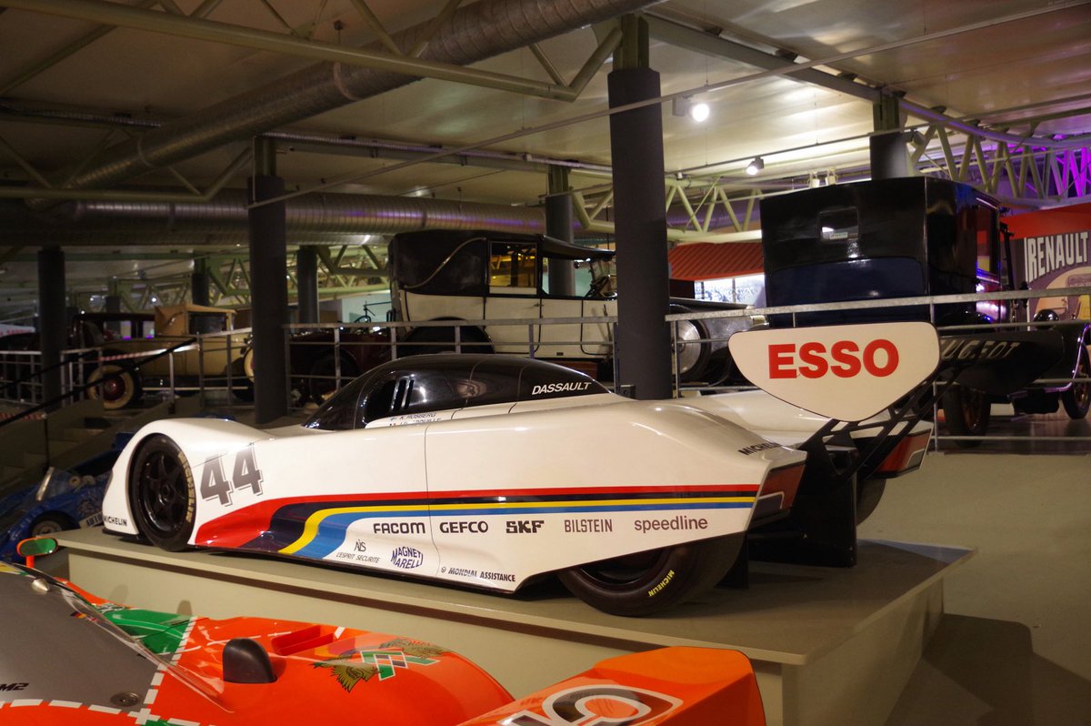 grab_design's tweet photo. あと、オリジナルデザインの
テールレンズが奢られてるのって
86C、RC-83、905あたり？
どれもとても好きなデザイン https://t.co/4RmbYtQtlE