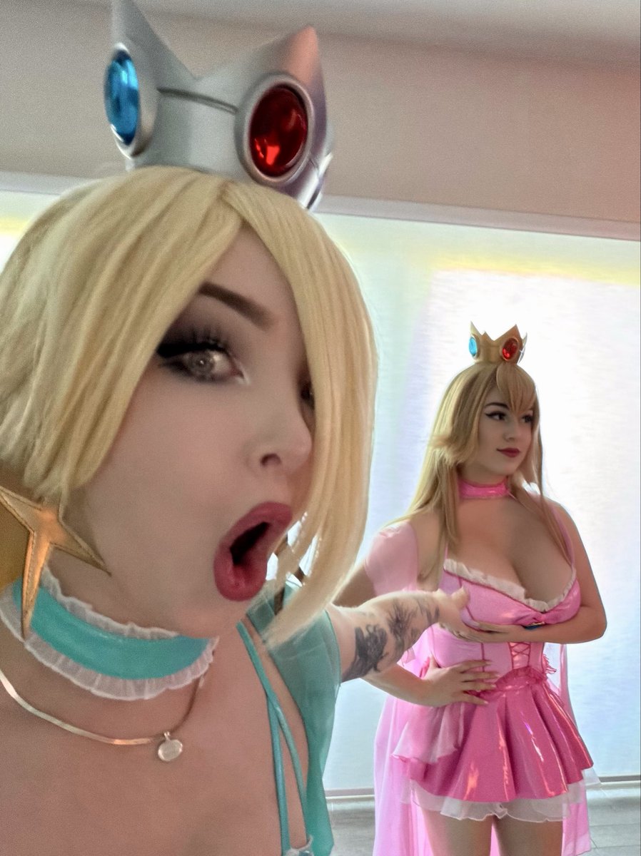 sneesnaw tweet media