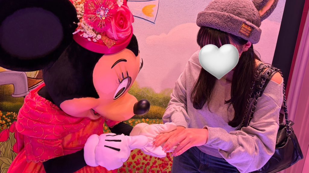 𝓗🌙 tweet media