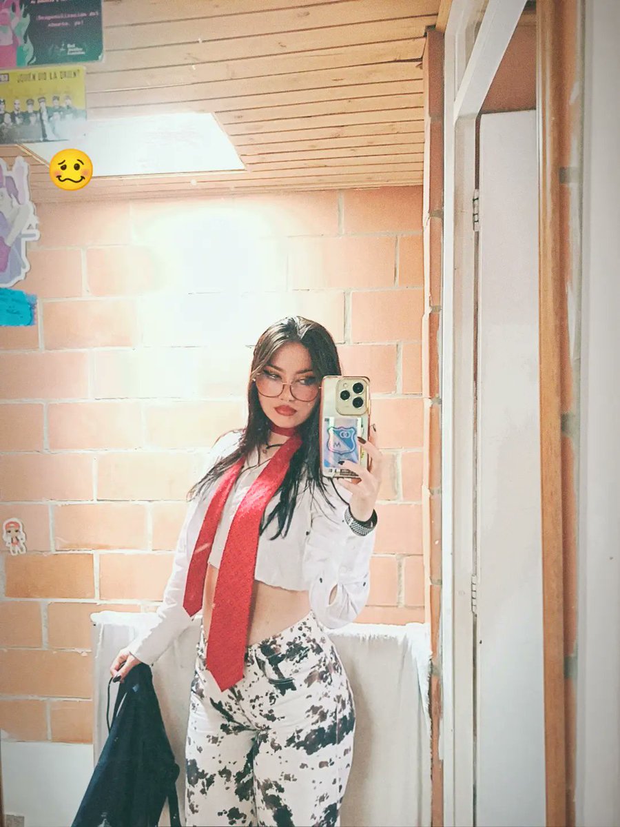 val☭🇵🇸. tweet media