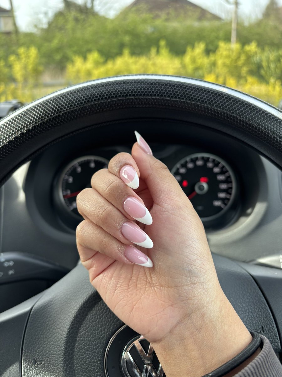 isa cries because its over ⋆˚࿔ tweet media