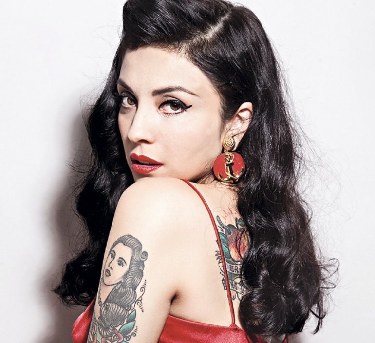 Mon Laferte Charts tweet media
