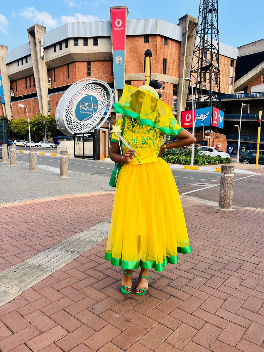 Z I Z I 🤍 tweet media