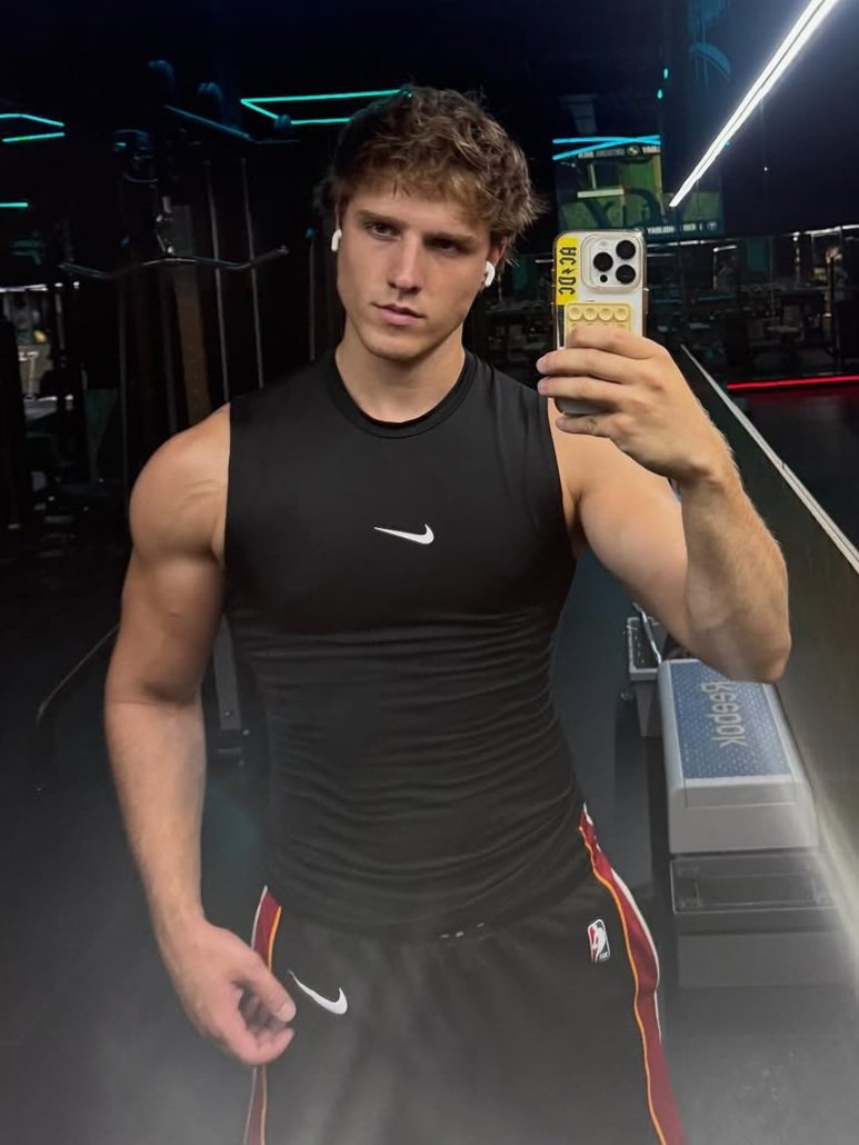 Bem Padrão 🫦 tweet media