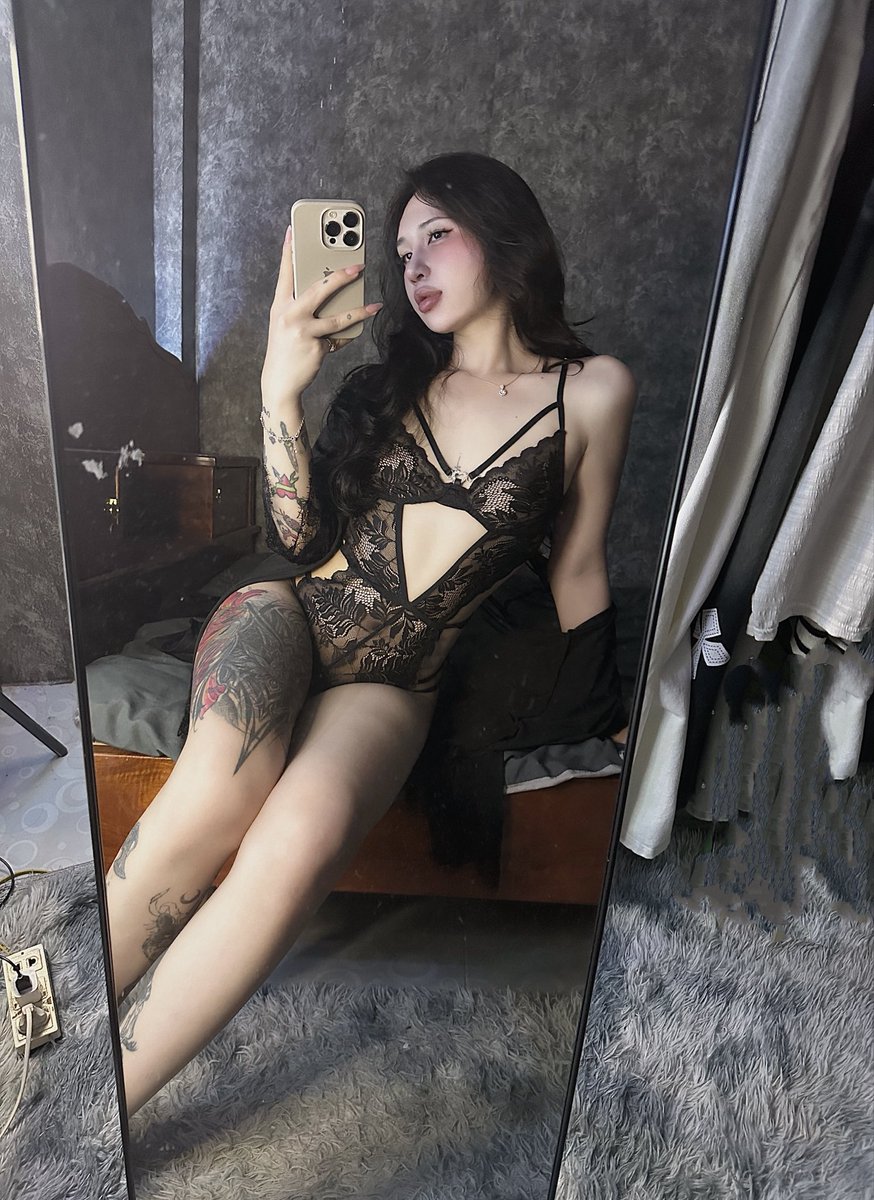 Lý Nhật Linh tweet media