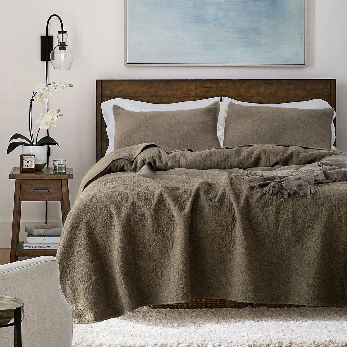 Kasentex's tweet image. Good Friday = slow mornings + soft beds 🤎

#kasentex #springbedding #beddingtips #EasterSeason #bedroomideas #bedroomdesign #bedroomgoals #beddingsets #roominspiration #cozyhomedecor #cozyhome #cozyvibes #softvibes  #Fridayvibes #GoodFriday #Happyfriyay #eastergift  #minimalism