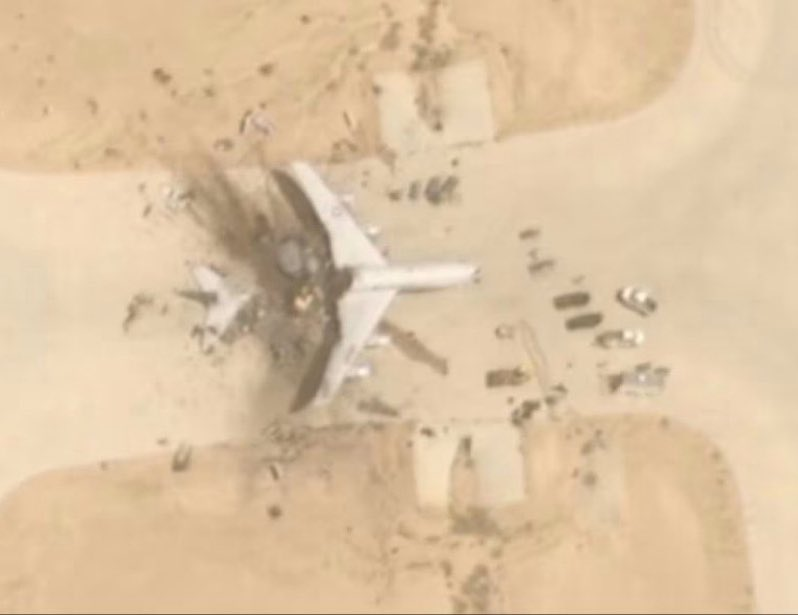 maddenifico's tweet photo. This satellite image is of the "slightly damaged" (according to the Trump regime) American E-3 Sentry AWACS at Prince Sultan Air Base in Saudi Arabia. 😳👇 https://t.co/O2CNLAkw3Y